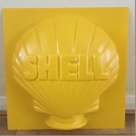 V110 - Half Shell Globe Sign in yellow 